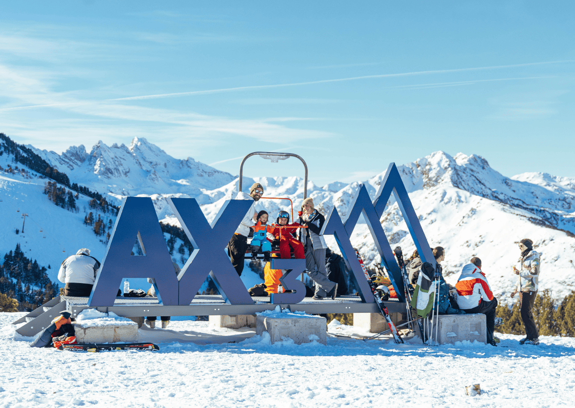 Famille panoramique du Saquet